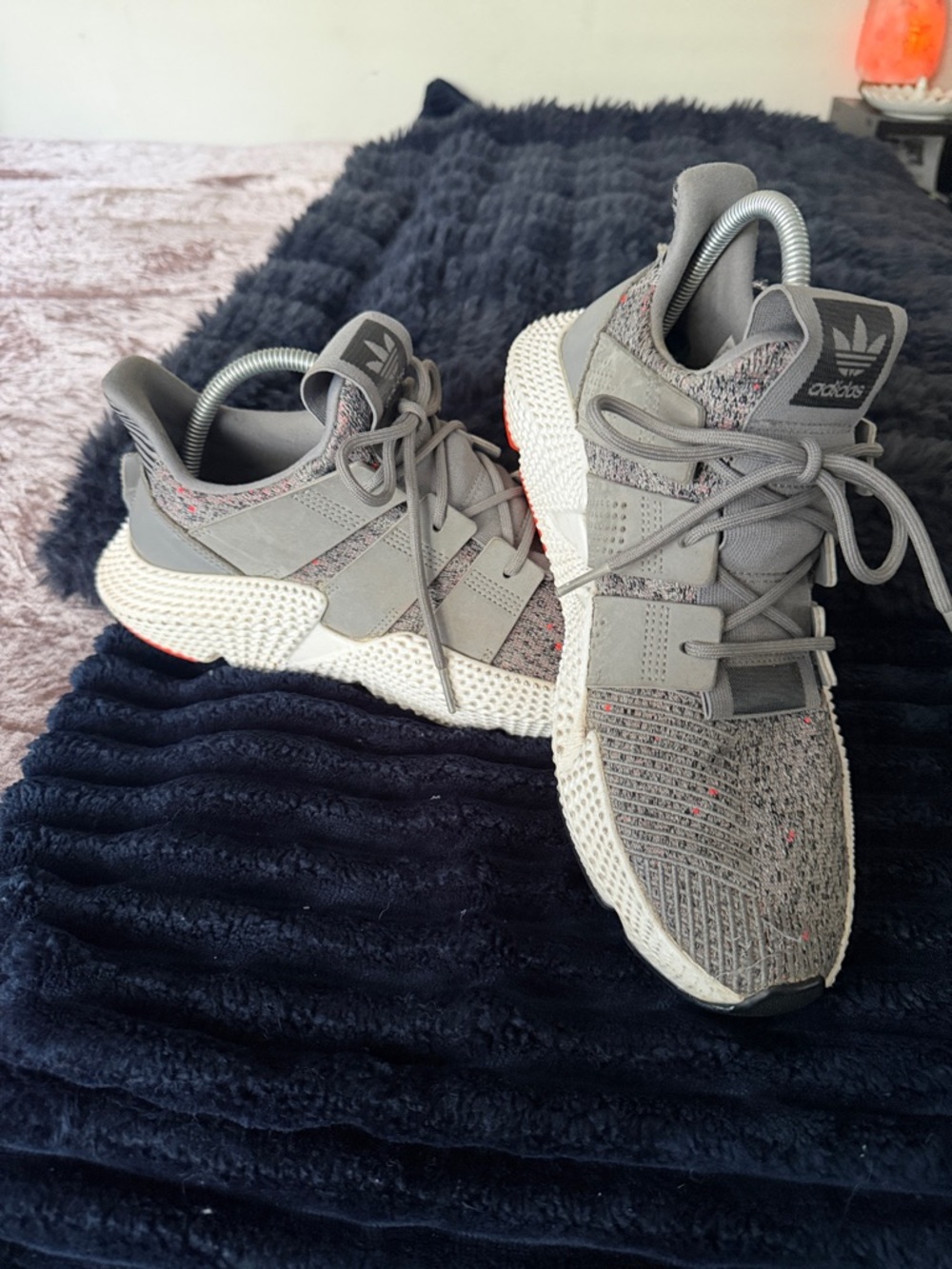 adidas Grey Knit Sneakers Men’s size 9 women’s size 10.5